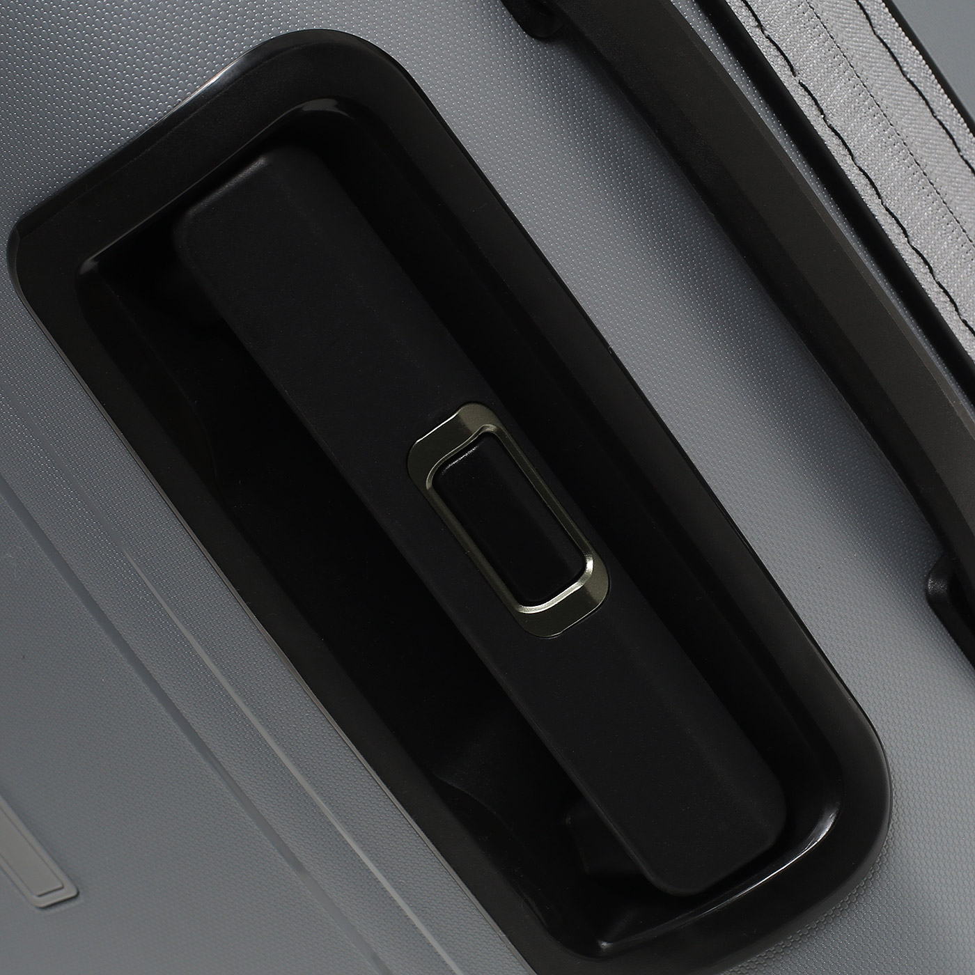 Чемодан большой L из полипропилена Eberhart Link