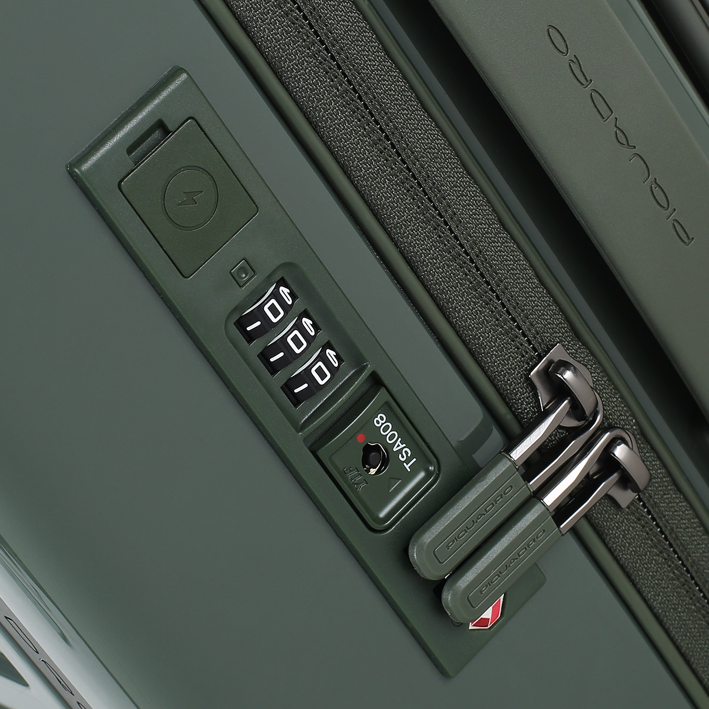 Чемодан для ручной клади из поликарбоната Piquadro PQ Light