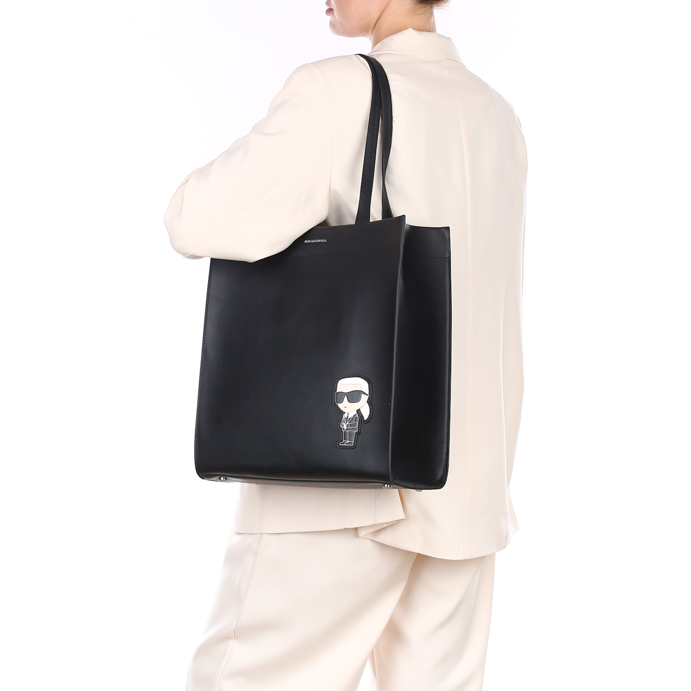 Кожаная сумка Karl Lagerfeld Ikonik